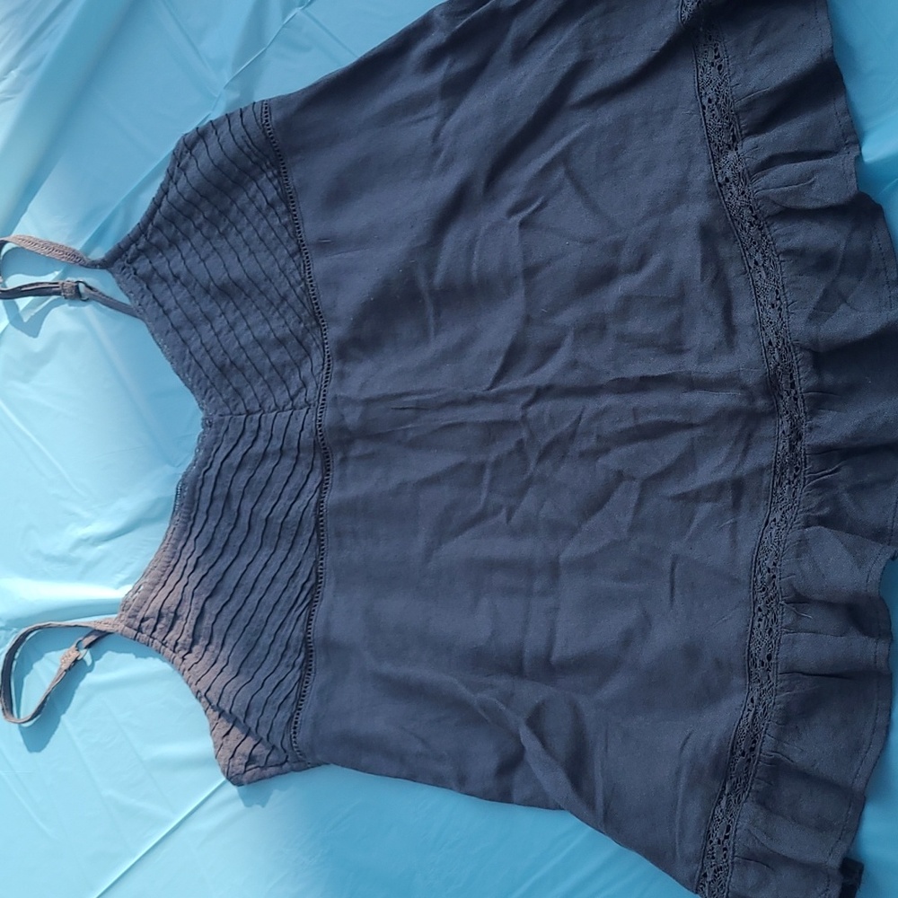 Hollister gray top